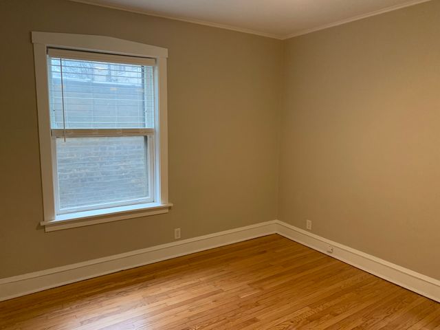 2046 W Farragut Avenue 3, Chicago, IL 60625
