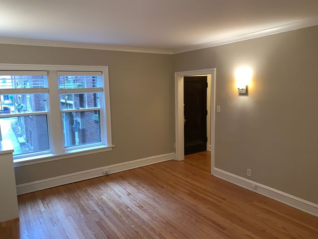 2046 W Farragut Avenue 3, Chicago, IL 60625