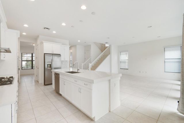 13351 Machiavelli Way, Palm Beach Gardens, FL 33418