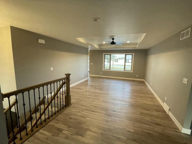 1927 Golden Gate WAY, Holmen, WI 54636