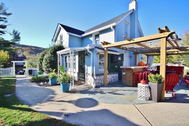 22 High Street, Garnerville, NY 10923