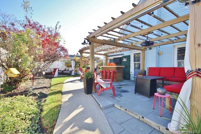 22 High Street, Garnerville, NY 10923