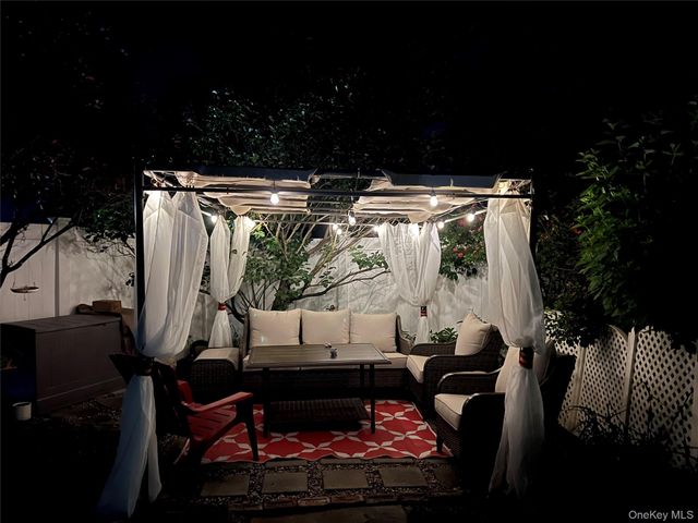 22 High Street, Garnerville, NY 10923