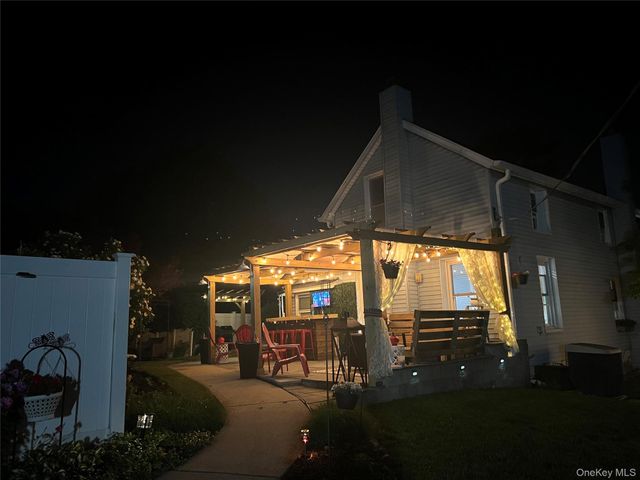 22 High Street, Garnerville, NY 10923