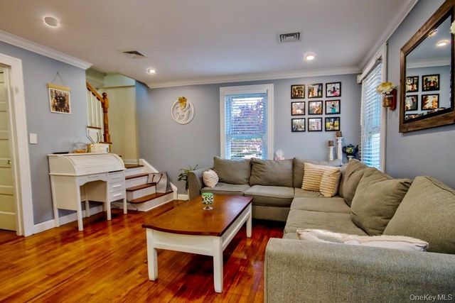 22 High Street, Garnerville, NY 10923