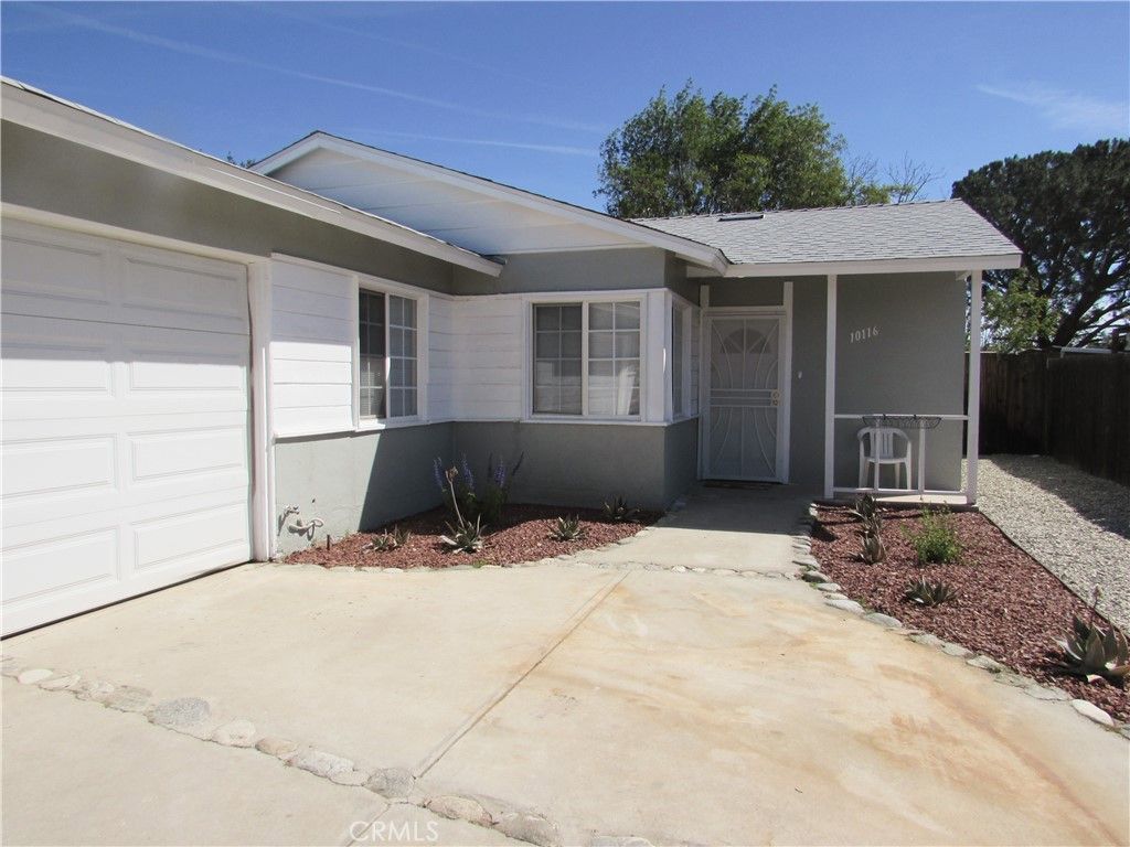 10116 Owensmouth, Chatsworth, CA 91311 — exterior