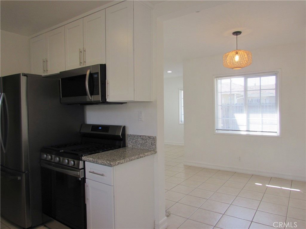 10116 Owensmouth, Chatsworth, CA 91311 — photo 3