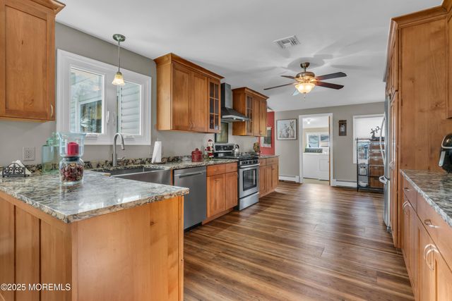 788 Poole Avenue, Hazlet, NJ 07730