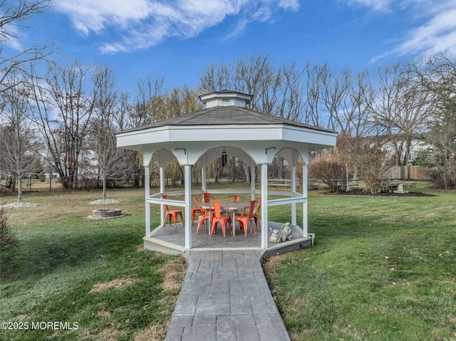 788 Poole Avenue, Hazlet, NJ 07730