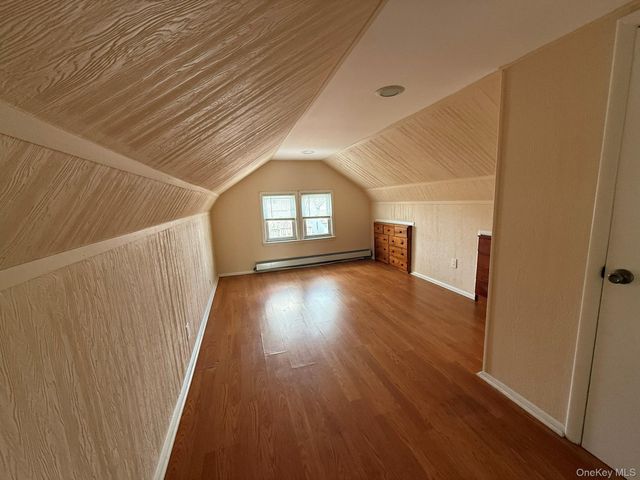 3016 154th Street, Flushing, NY 11354