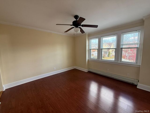 3016 154th Street, Flushing, NY 11354