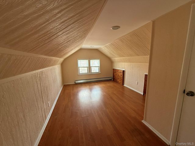 3016 154th Street, Flushing, NY 11354