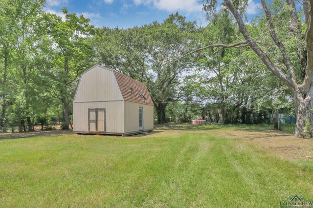 703 Dr MLK drive, Gladewater, TX 75647