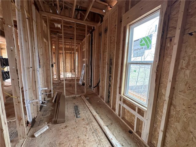 2616 W Berkley Avenue, Rogers, AR 72758