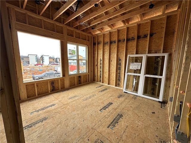 2616 W Berkley Avenue, Rogers, AR 72758