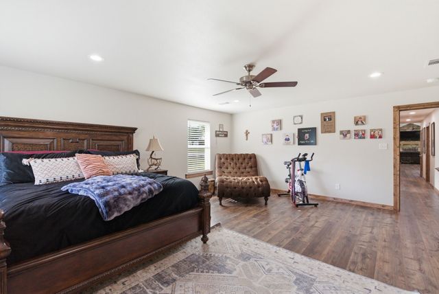 187 County Road 4195, Decatur, TX 76234