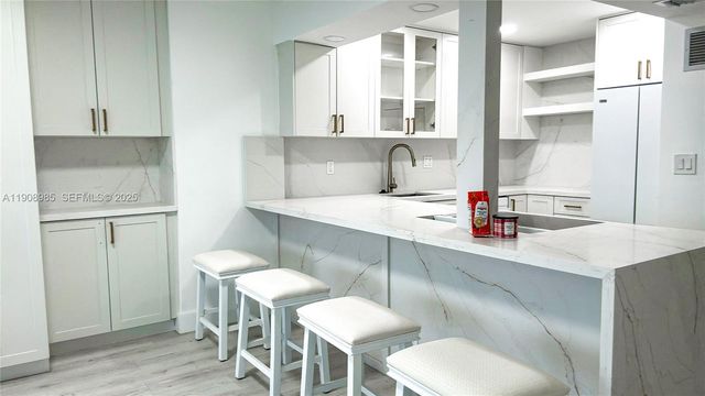 3140 S Ocean Dr 2403, Hallandale Beach, FL 33009