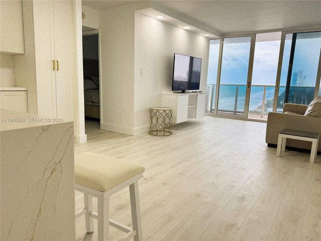 3140 S Ocean Dr 2403, Hallandale Beach, FL 33009