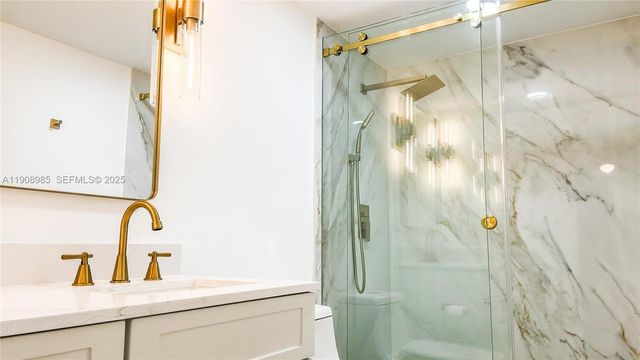 3140 S Ocean Dr 2403, Hallandale Beach, FL 33009