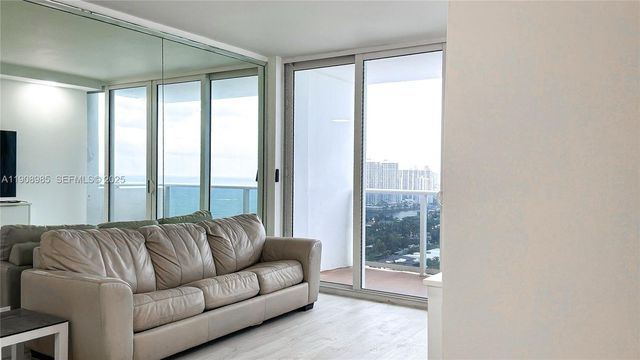 3140 S Ocean Dr 2403, Hallandale Beach, FL 33009