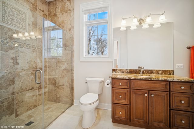 7 Preston Court, Lincolnshire, IL 60069