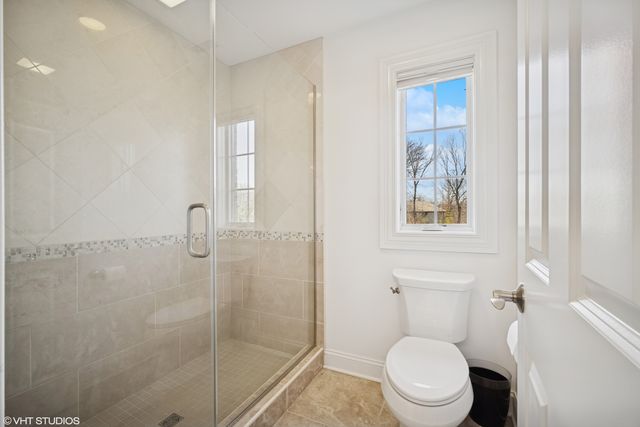 7 Preston Court, Lincolnshire, IL 60069