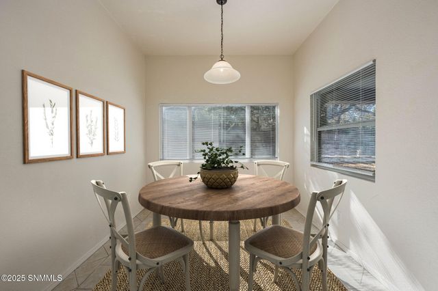 760 Indian Hollow Road, Las Cruces, NM 88011