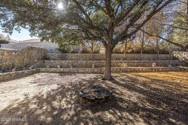 760 Indian Hollow Road, Las Cruces, NM 88011