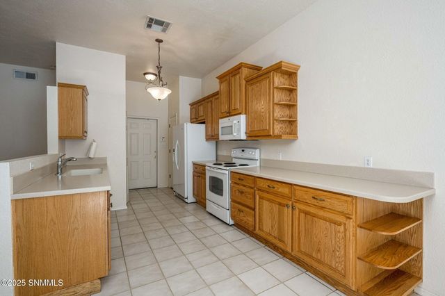 760 Indian Hollow Road, Las Cruces, NM 88011