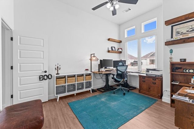 1805 Gaines Street, Pea Ridge, AR 72751