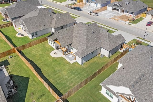 1805 Gaines Street, Pea Ridge, AR 72751