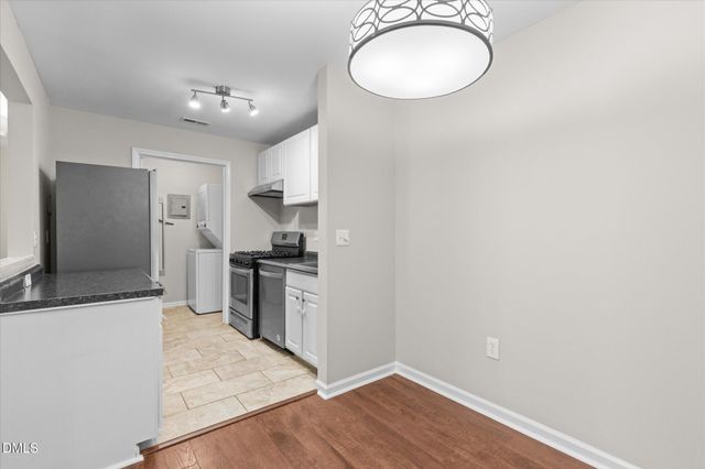 1300 Hillbrow Lane 302, Raleigh, NC 27615