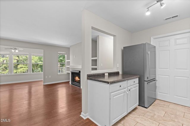 1300 Hillbrow Lane 302, Raleigh, NC 27615