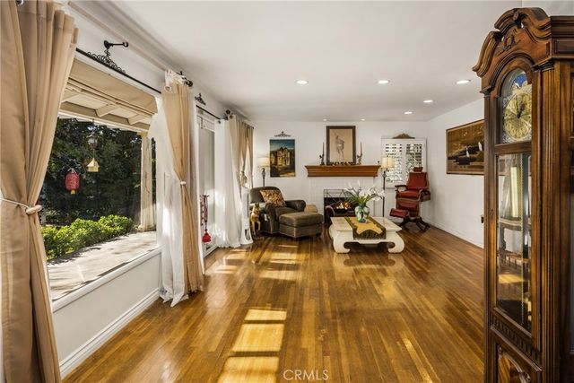 14201 Cameron, North Tustin, CA 92705