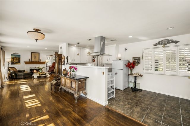 14201 Cameron, North Tustin, CA 92705