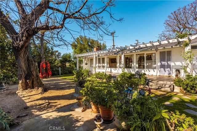 14201 Cameron, North Tustin, CA 92705