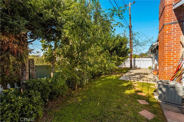 14201 Cameron, North Tustin, CA 92705