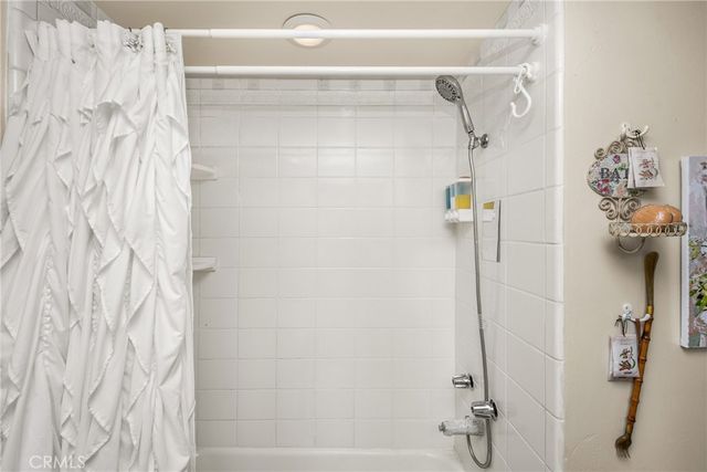 14201 Cameron, North Tustin, CA 92705