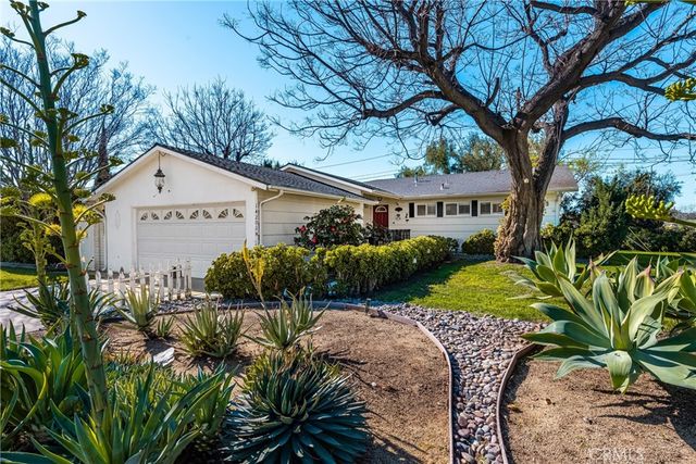 14201 Cameron, North Tustin, CA 92705