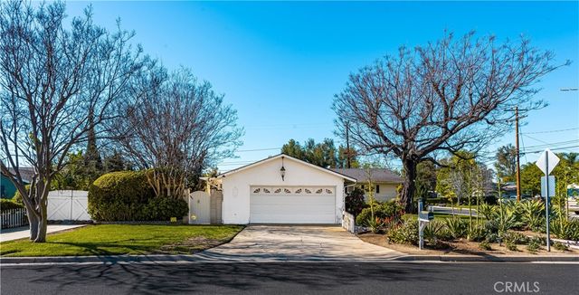 14201 Cameron, North Tustin, CA 92705