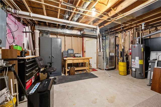 963 Saint Brendan Drive, Canal Fulton, OH 44614