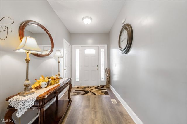 963 Saint Brendan Drive, Canal Fulton, OH 44614