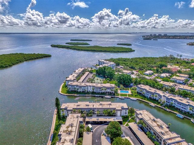 4410 EXETER DRIVE 204, Longboat Key, FL 34228
