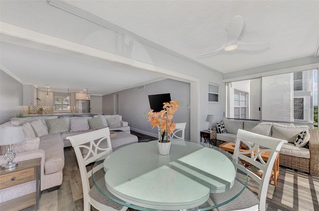 4410 EXETER DRIVE 204, Longboat Key, FL 34228