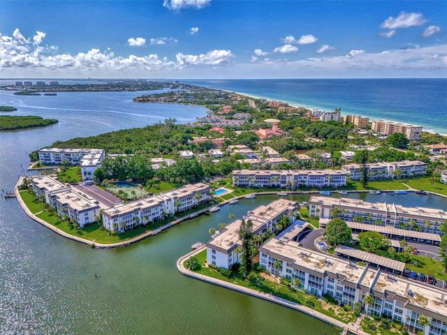 4410 EXETER DRIVE 204, Longboat Key, FL 34228