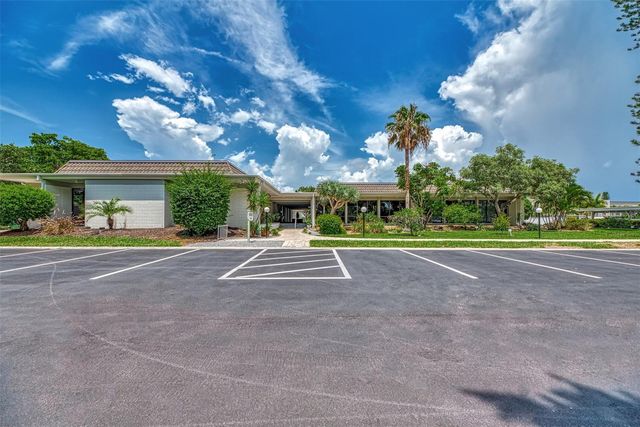 4410 EXETER DRIVE 204, Longboat Key, FL 34228