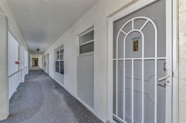 4410 EXETER DRIVE 204, Longboat Key, FL 34228