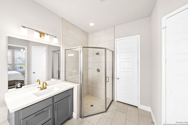 306 Navarro, Boerne, TX 78006