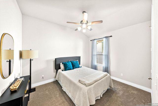 306 Navarro, Boerne, TX 78006