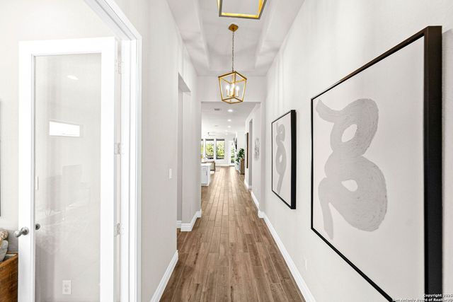 306 Navarro, Boerne, TX 78006